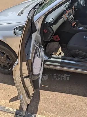 Mercedes-Benz C200 2000 Silver