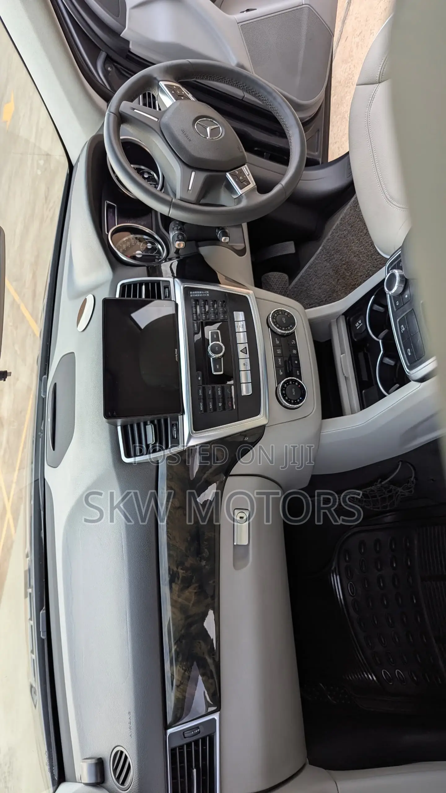 Mercedes-Benz C180 2016 White