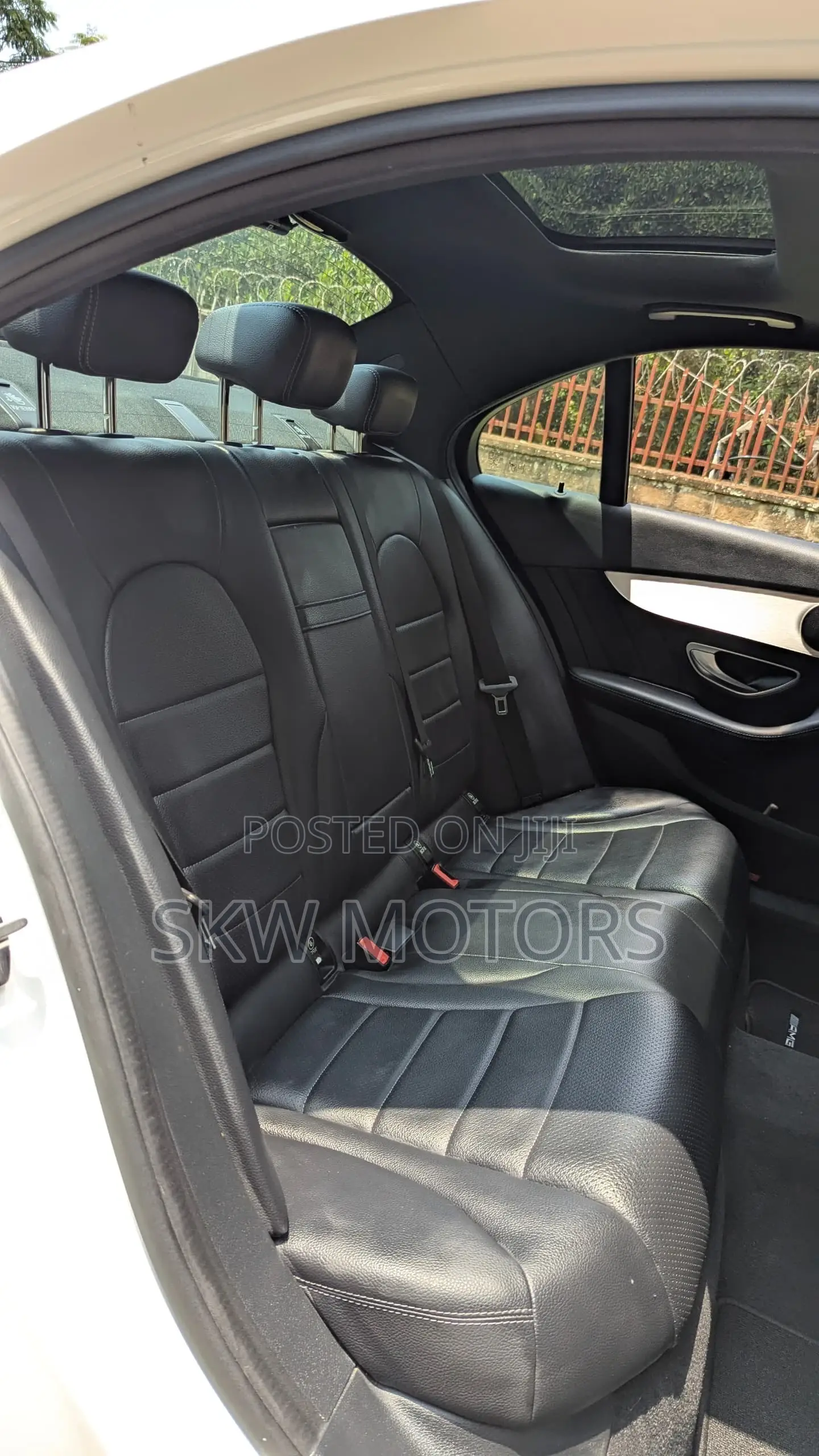 Mercedes-Benz C180 2016 White