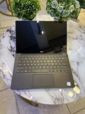 New Laptop Dell XPS 13 9370 16GB Intel Core i5 SSD 512GB