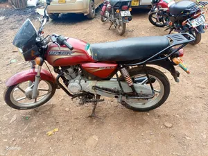 Bajaj Boxer 2016 Red