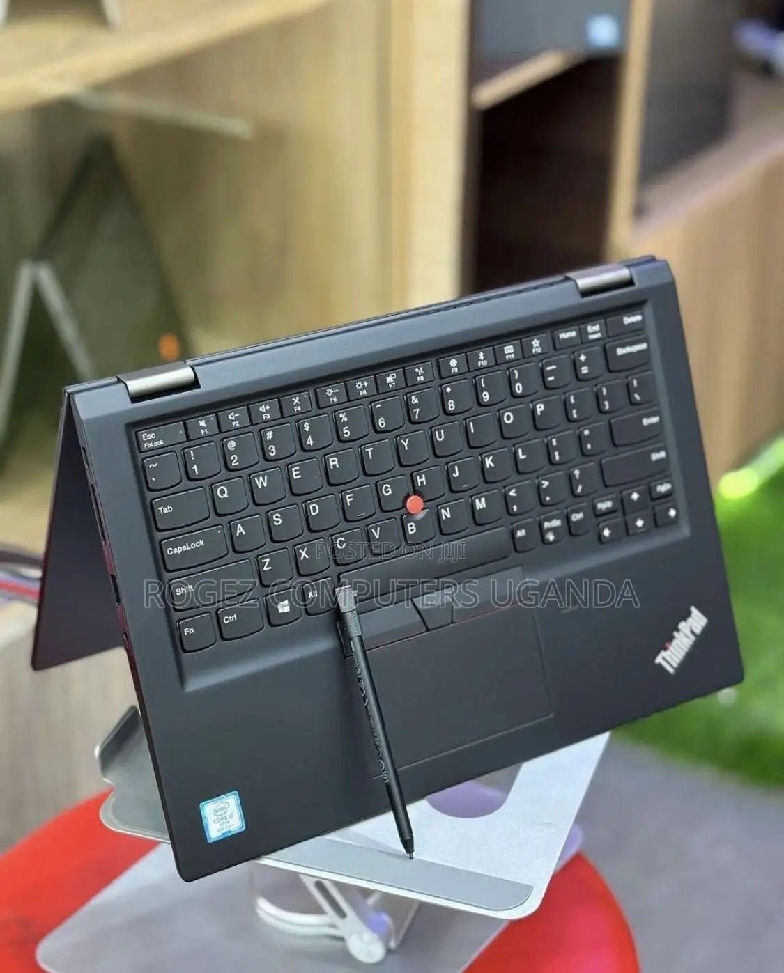 New Laptop Lenovo ThinkPad Yoga 370 8GB Intel Core I5 SSD 256GB