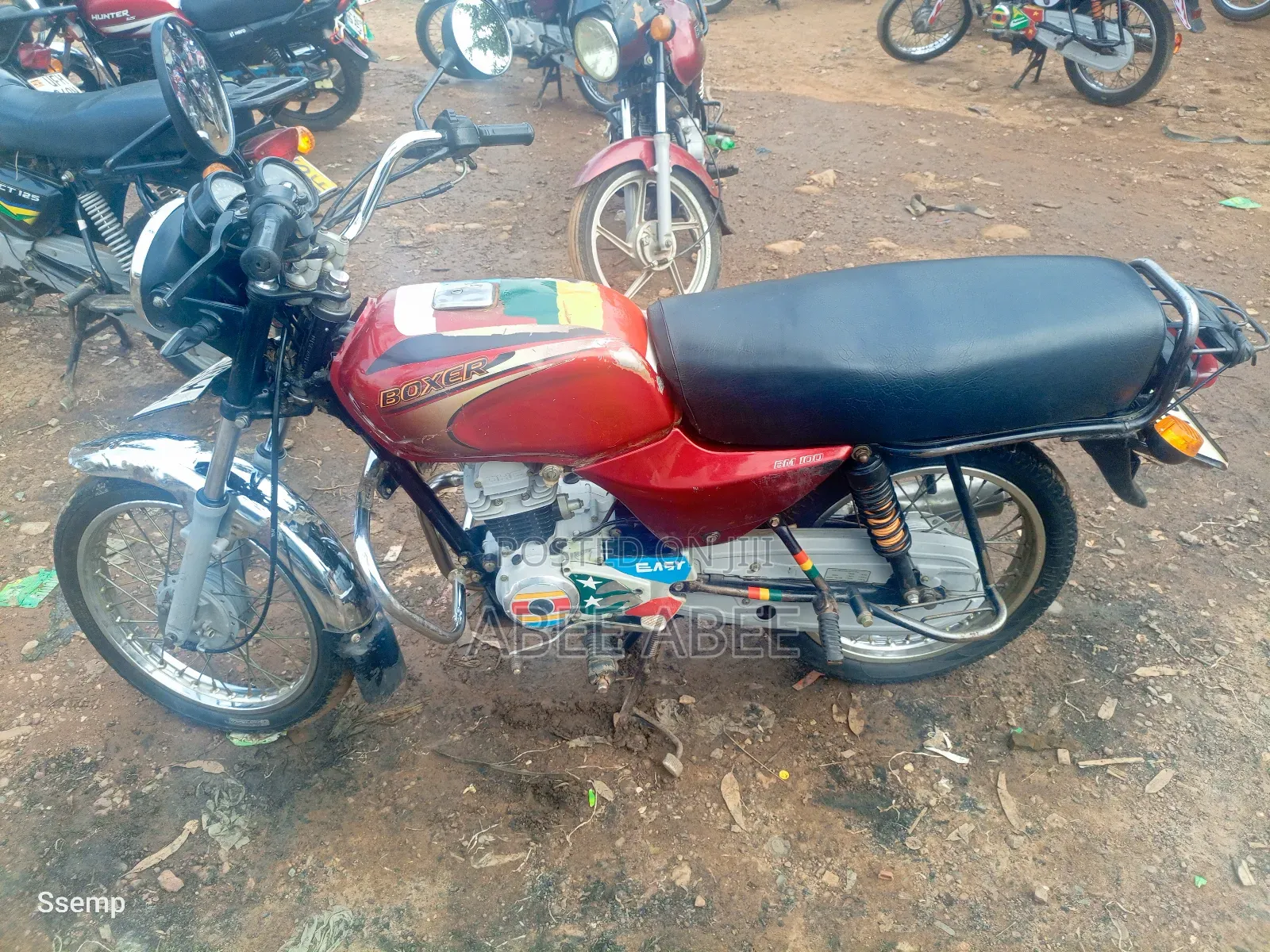 Bajaj Boxer 100 2024 Red
