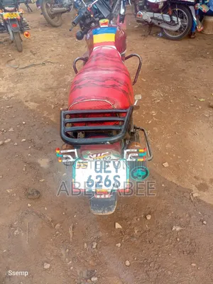 TVS HLX 125 2024 Red