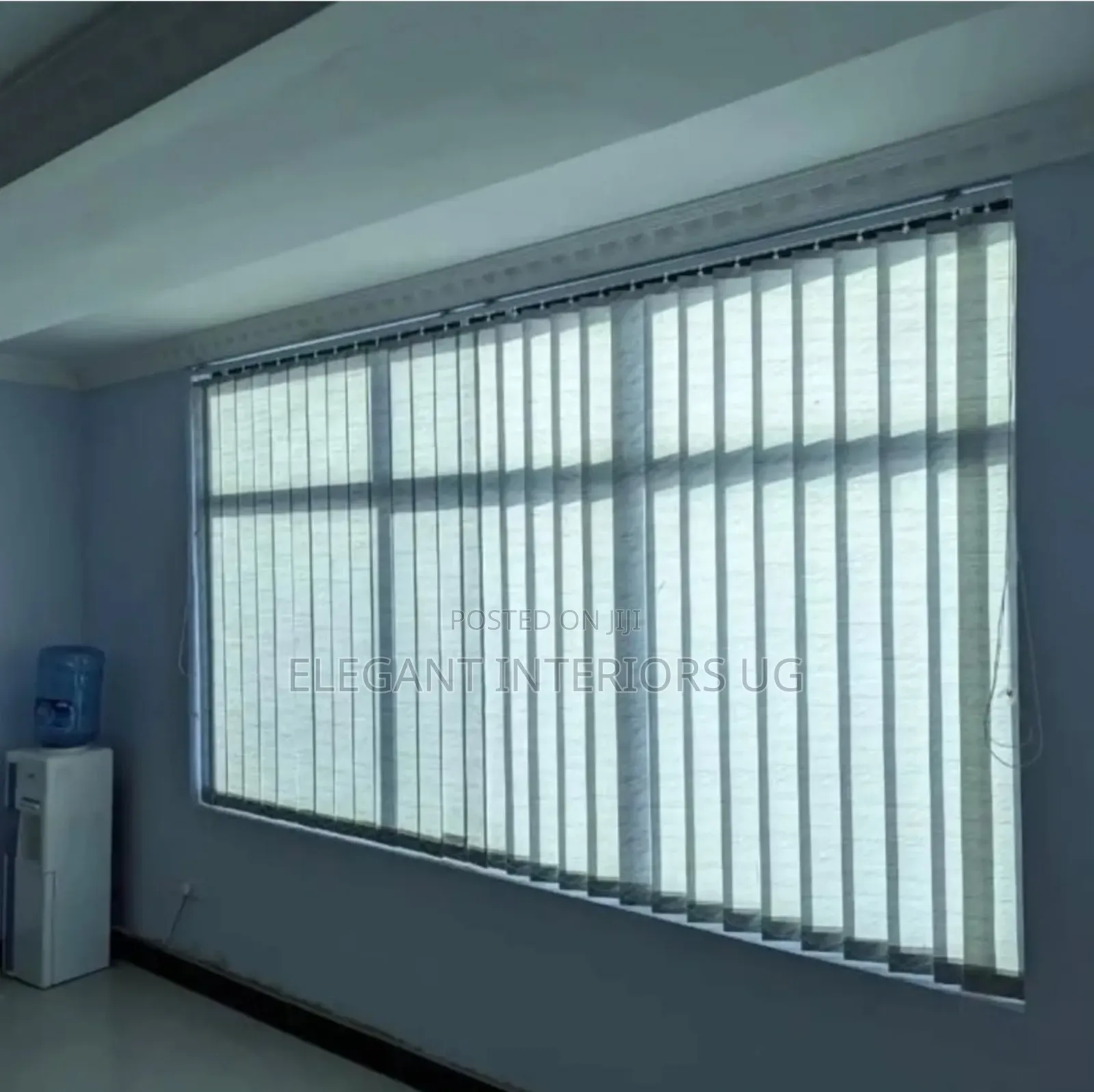 Elegant Window Blinds Per Square Meter Available in All Designs