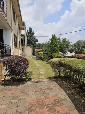 Furnished 4bdrm Maisonette in Bahai Estate, Central Division for rent