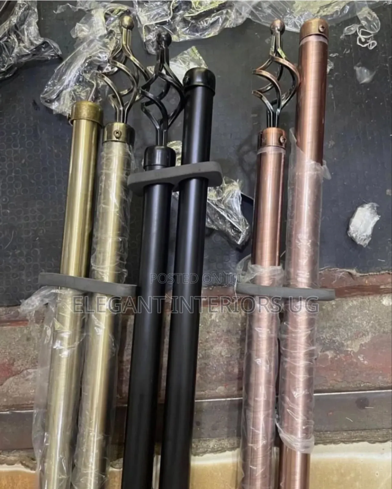 Elegant Curtain Rods Both in Smooth and Twisted Per Meter at Cheap