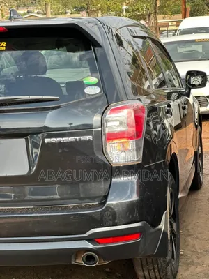 Subaru Forester 2.0XT Premium AWD 2016 Black
