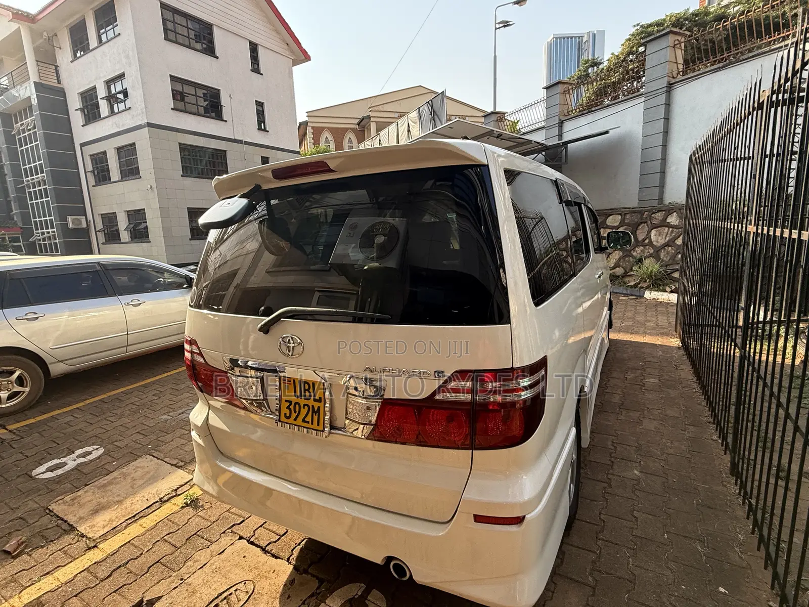 Toyota Alphard 2008 Silver
