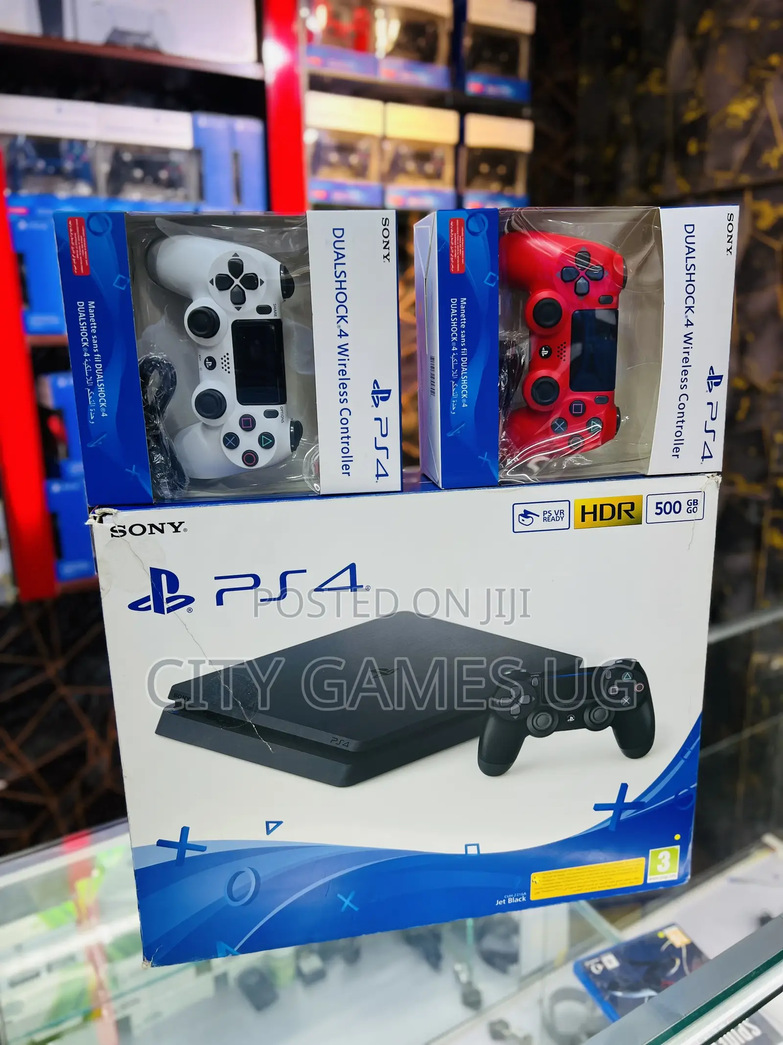 Boxed Ps4 Slim With 2controllers
