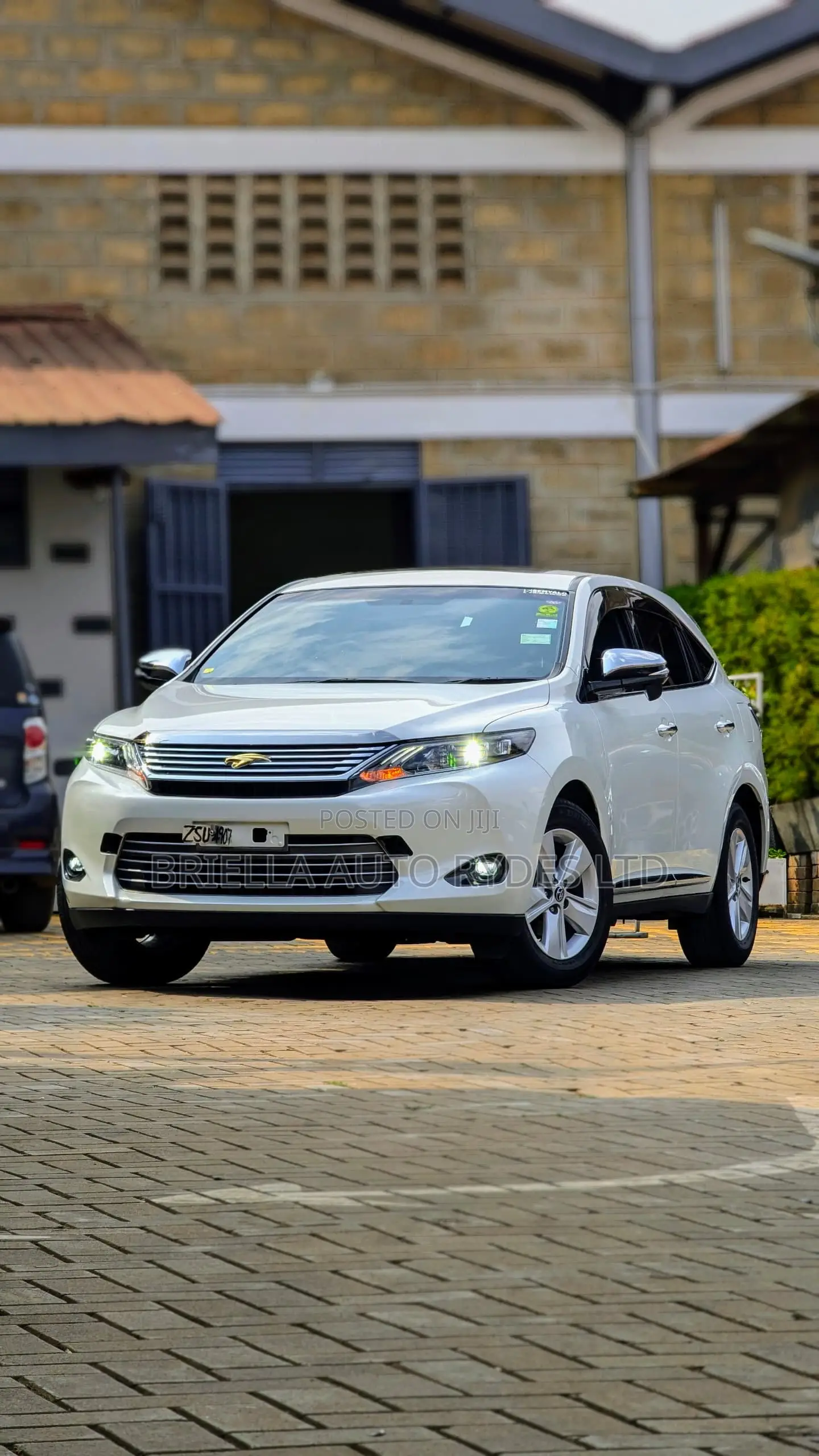 Toyota Harrier 2016 White