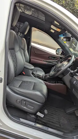 Toyota Harrier 2016 White