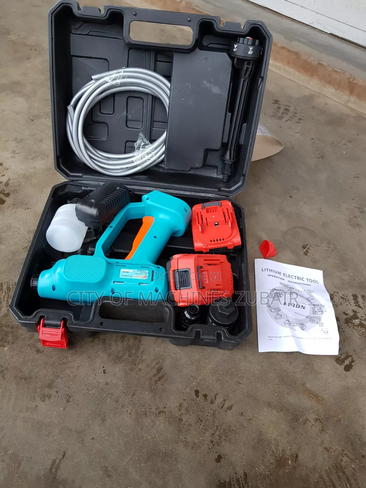 Cordless Pressure Washer