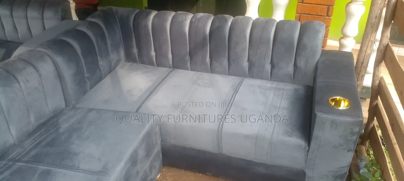 Smart Living Room Couche