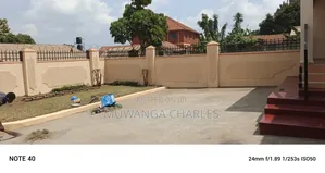 5bdrm Bungalow in Fs Properties Ltd, Nakawa for sale