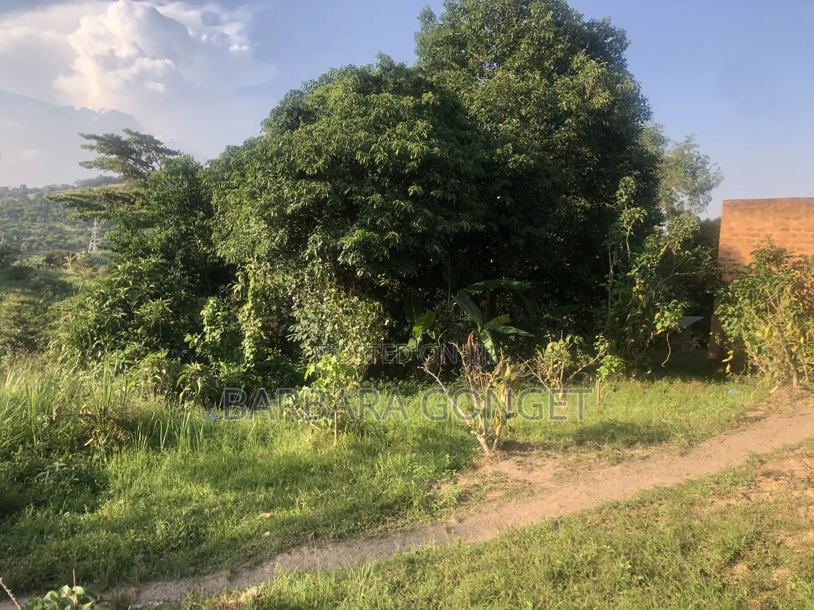 Full Acre With Lake View, Lutaaba Behind Akright on Entebbe Road