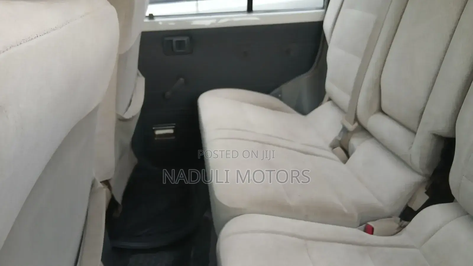 Toyota Land Cruiser 2008 White
