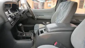 Toyota Grand HiAce 2001 Blue