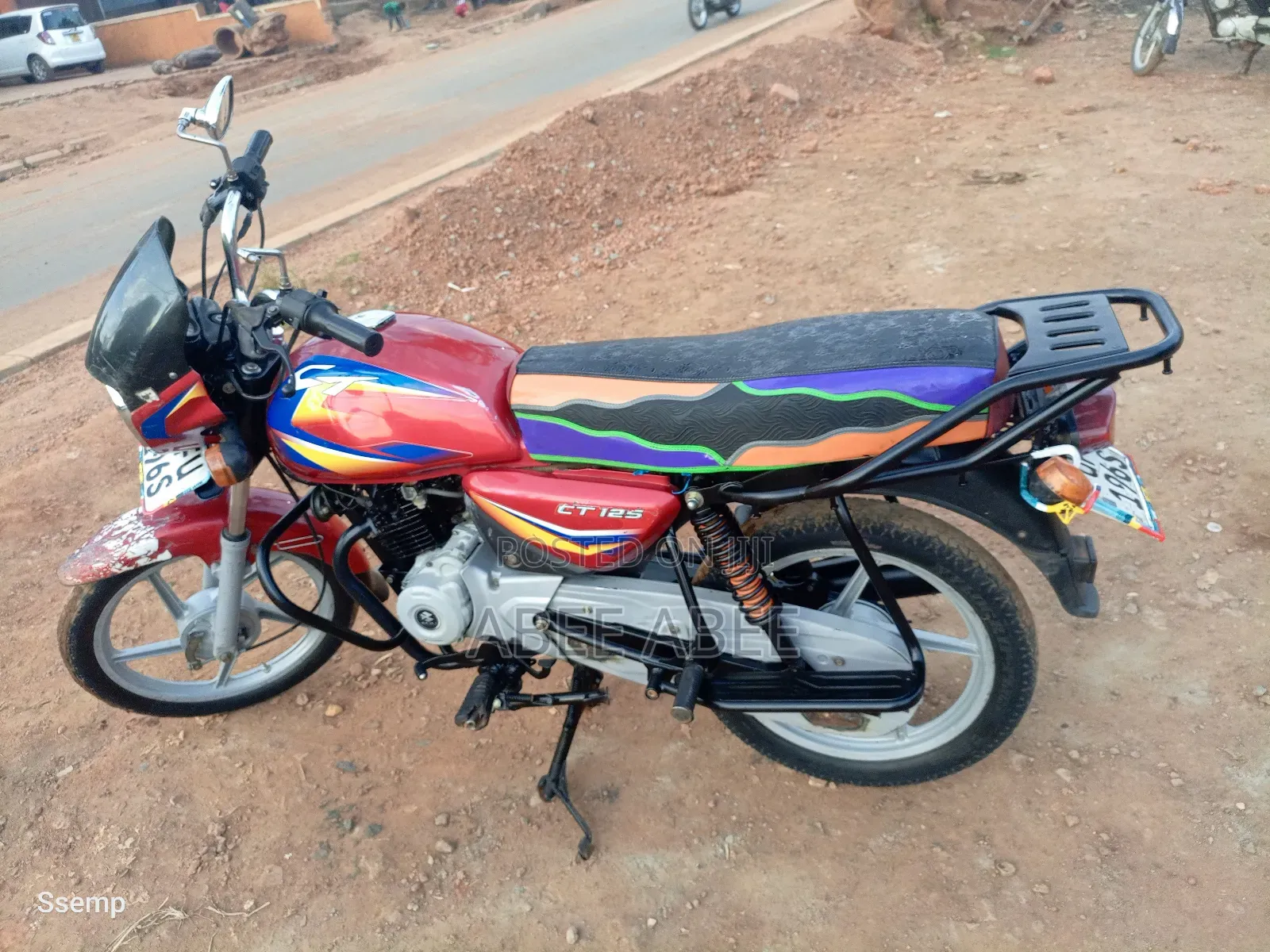 Bajaj Boxer 125 2024 Red
