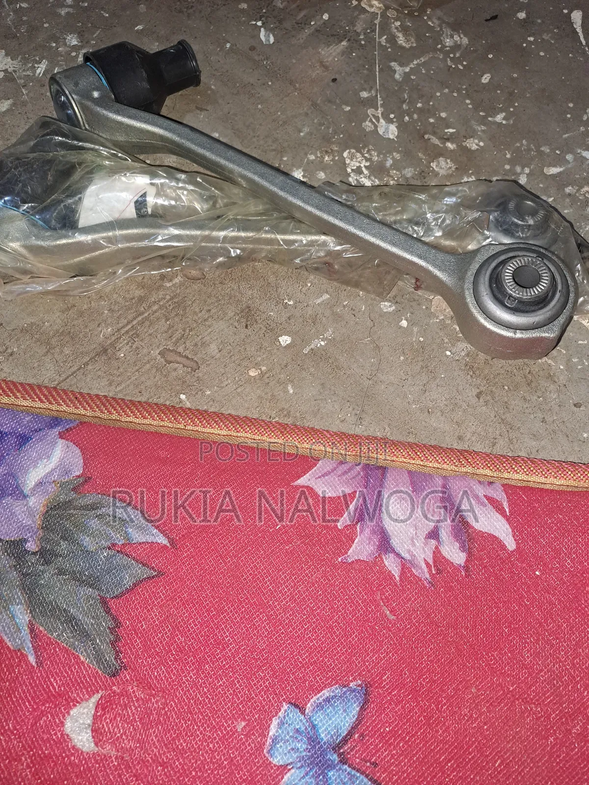 Control Arm F25