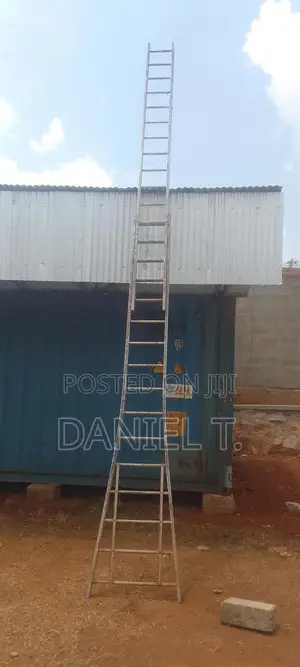 Stable Ladders 8mtrs Length