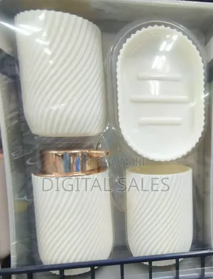 Bathroom Accessories Set
