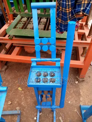 First Rated Briquettes Machine/Six Pieces