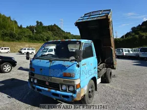 Isuzu Elf Tipper