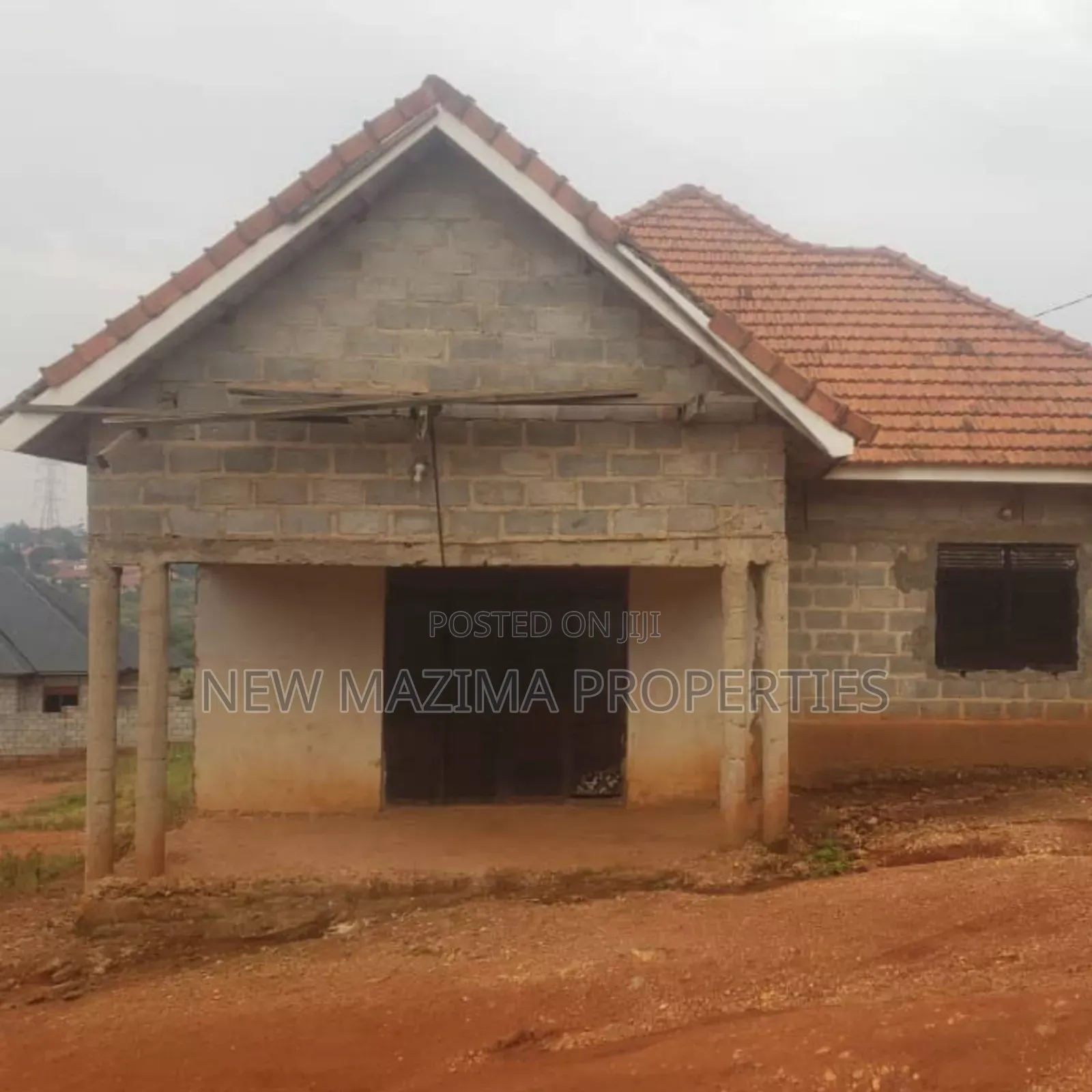 3bdrm Bungalow in Bweyogerere, Central Division for sale
