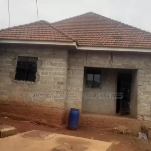 3bdrm Bungalow in Bweyogerere, Central Division for sale