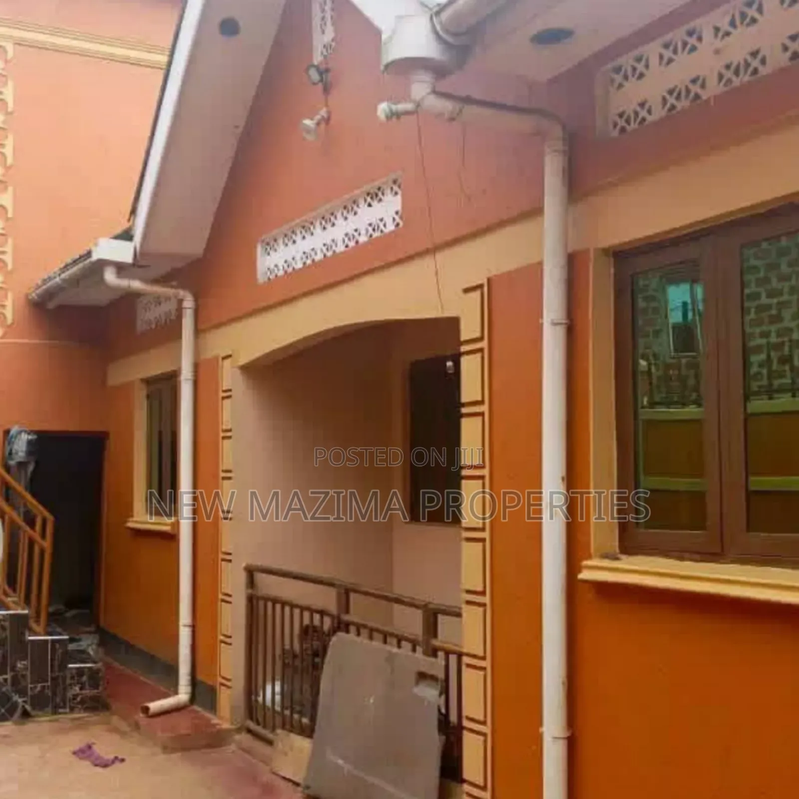 3bdrm House in Kyengera Nsangi, Central Division for sale