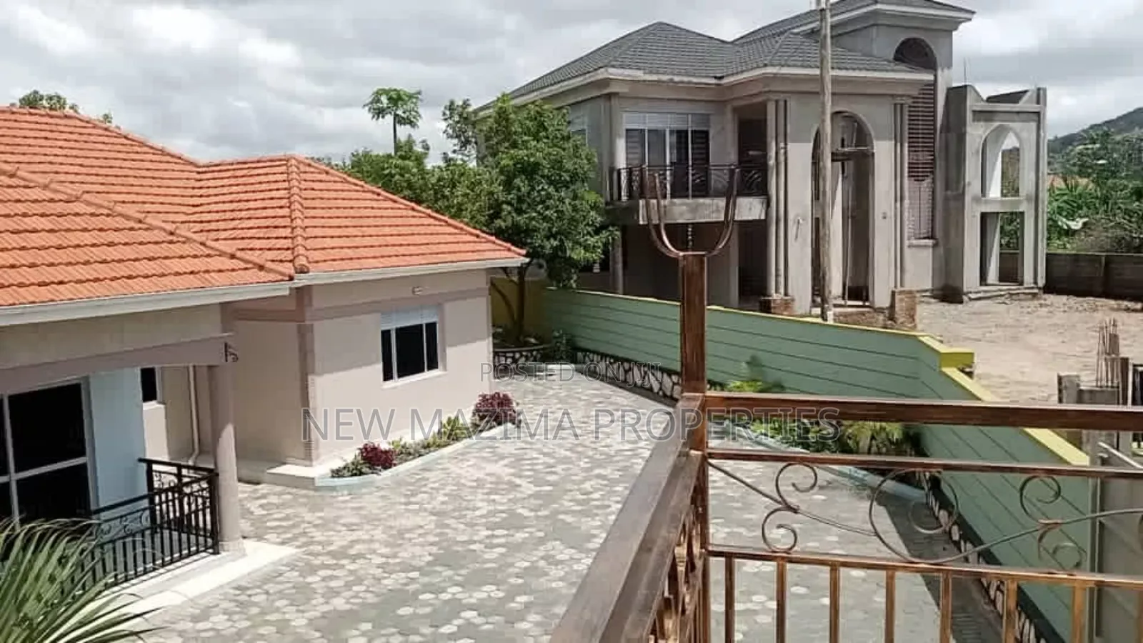 4bdrm Bungalow in Kigo Heights, Central Division for sale