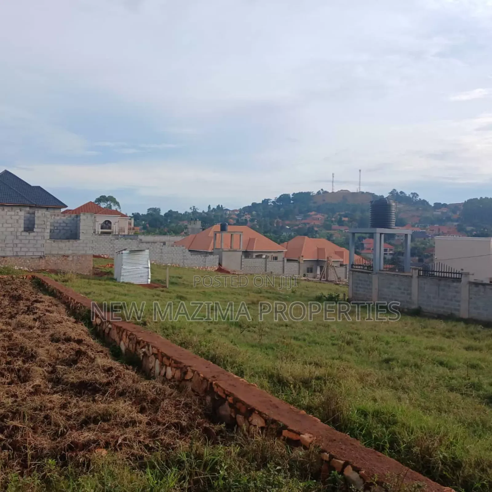 Very Classic Titled Plot on Quicksale in Heart of Bulenga Heights