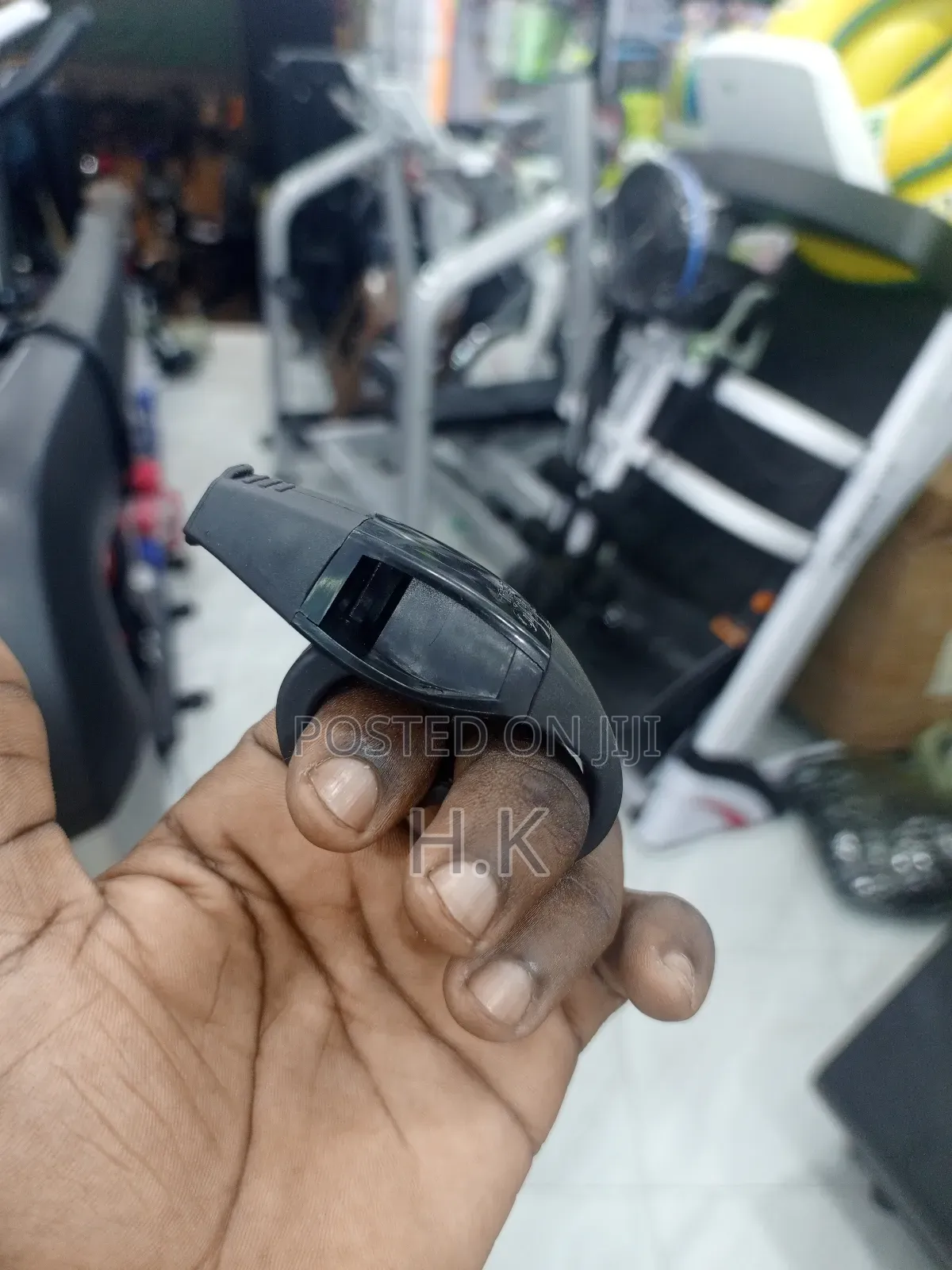 Fox 40 Classic CMG (Cushioned Mouth Grip) Whistle.