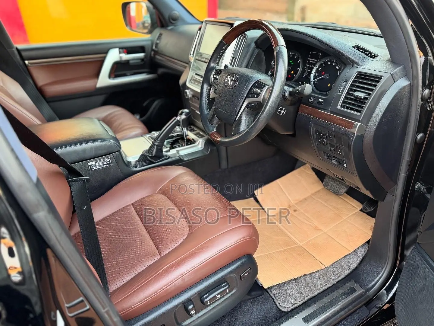 Toyota Land Cruiser 4.6 V8 ZX 2016 Black