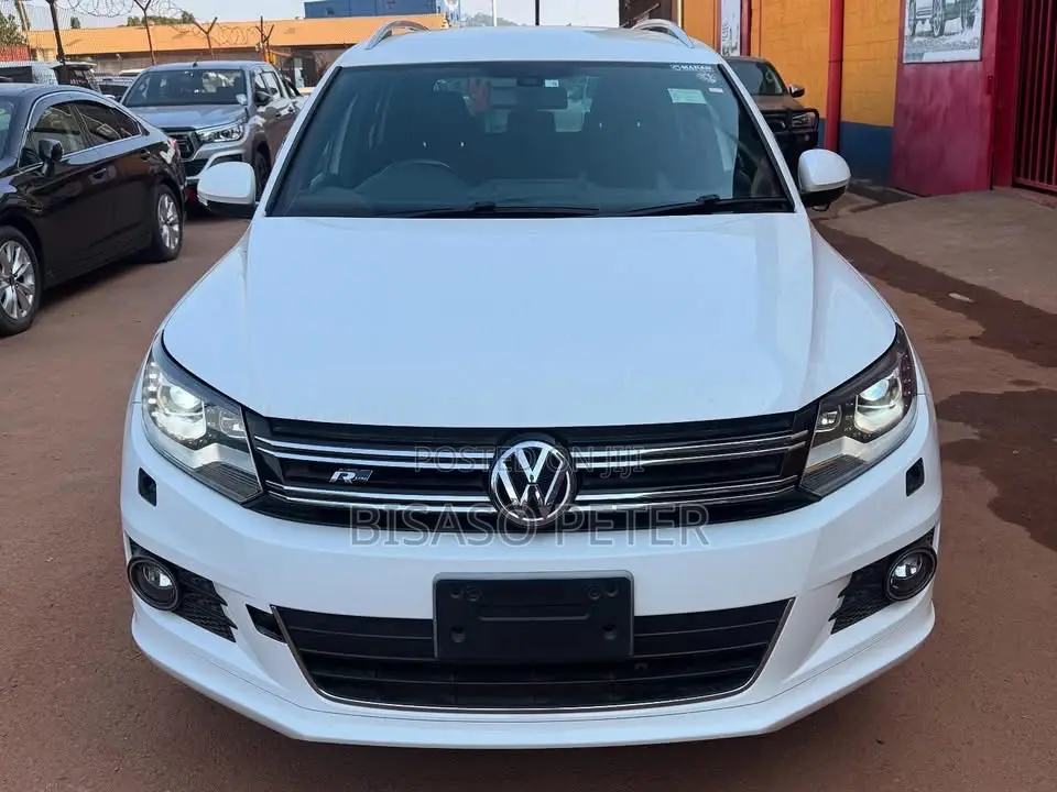 Volkswagen Tiguan 2.0 S 4Motion 2012 White