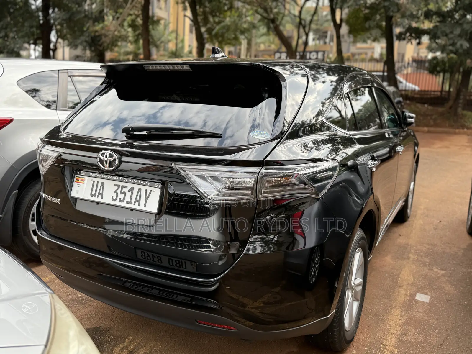 Toyota Harrier 2015