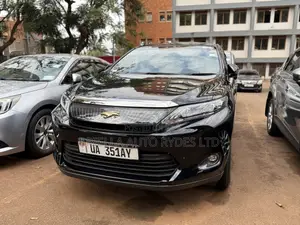 Toyota Harrier 2015