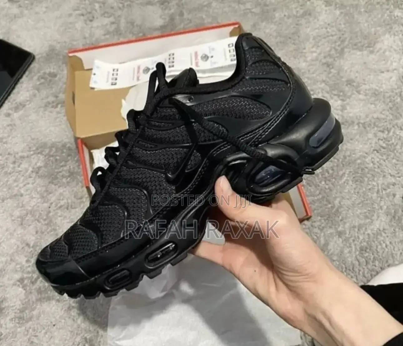 Original Nike Tn Air Max Plus Triple Black Sneakers