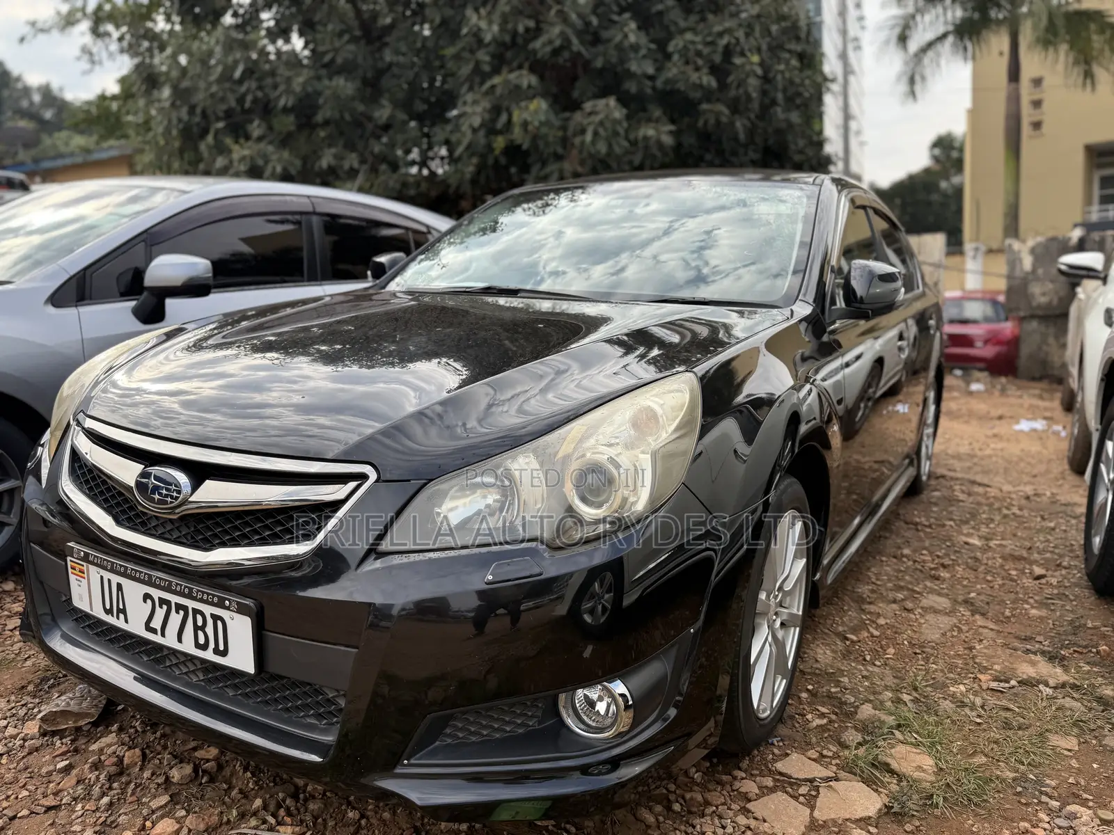 Subaru Legacy 2011 Black