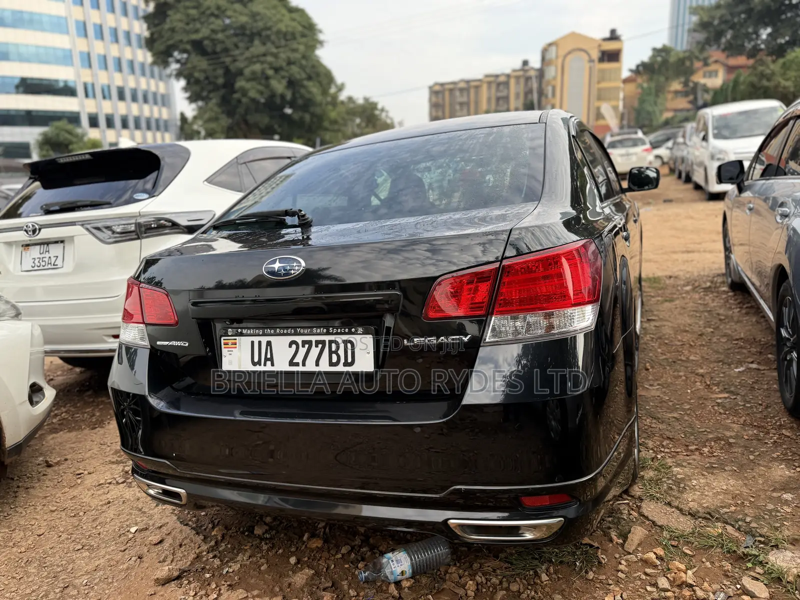 Subaru Legacy 2011 Black