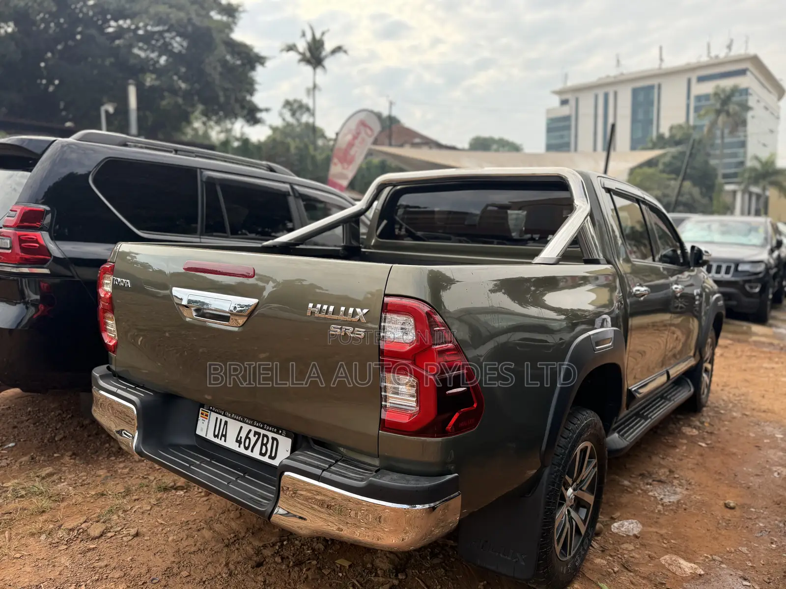 Toyota Hilux 2017 Gray