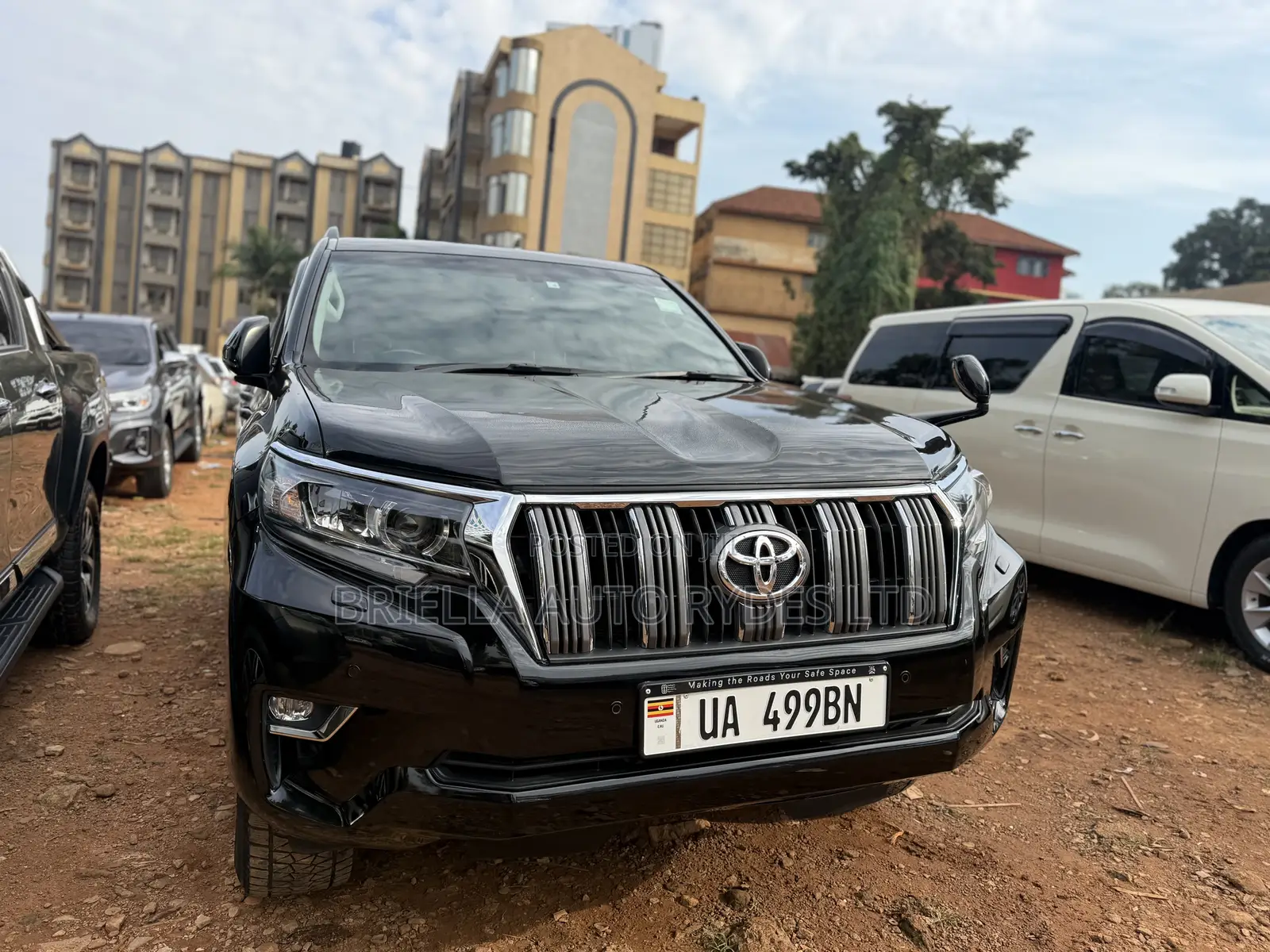 Toyota Land Cruiser Prado 2017 Black