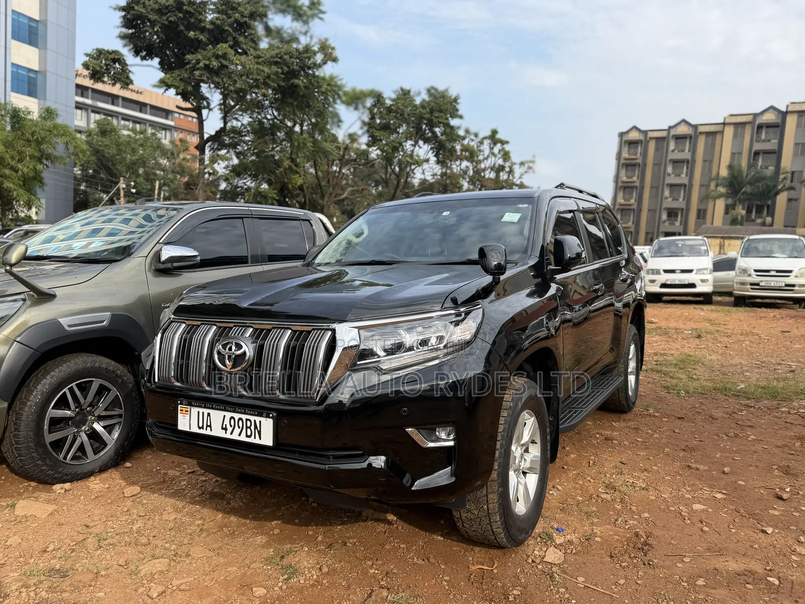 Toyota Land Cruiser Prado 2017 Black