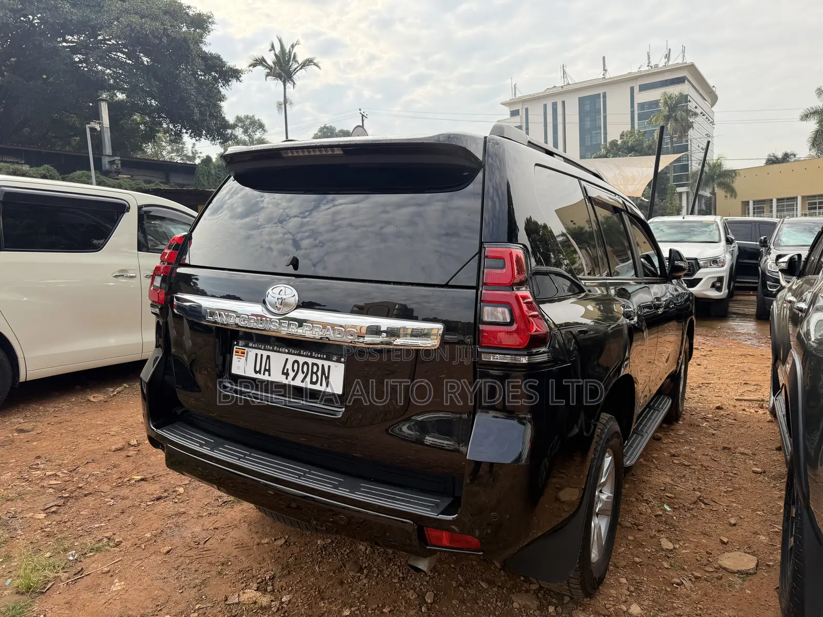 Toyota Land Cruiser Prado 2017 Black