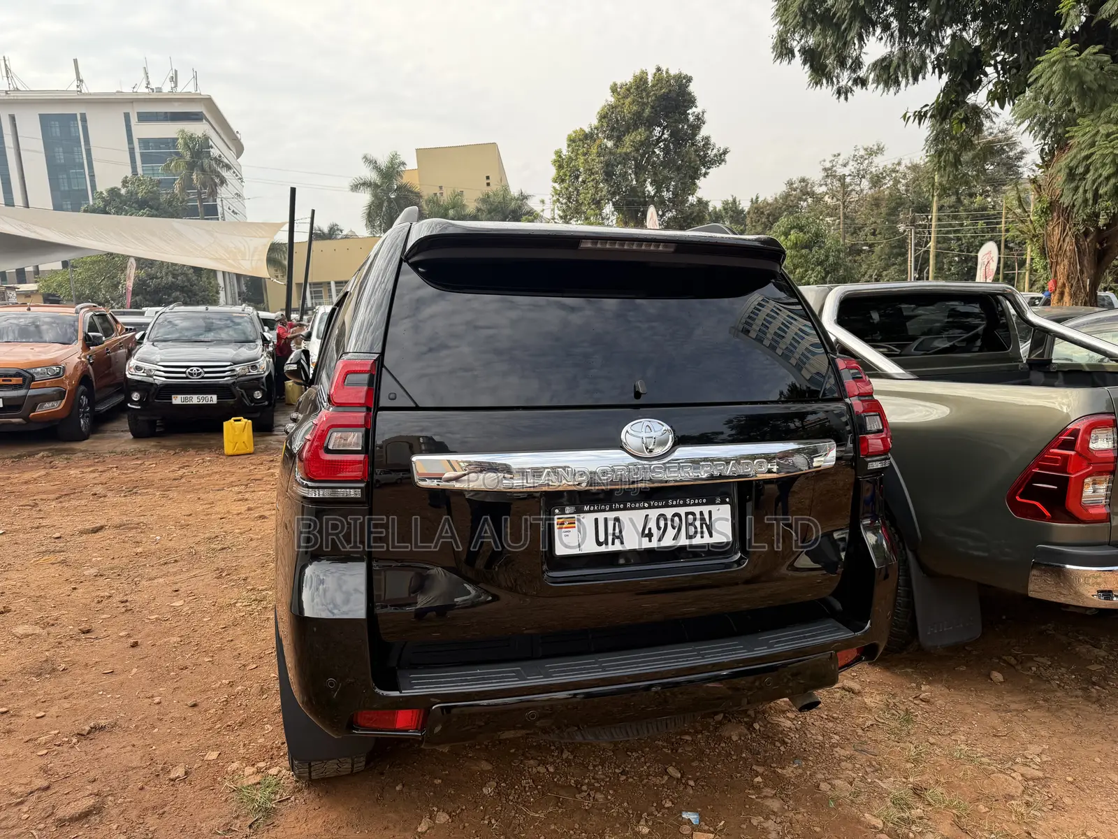 Toyota Land Cruiser Prado 2017 Black