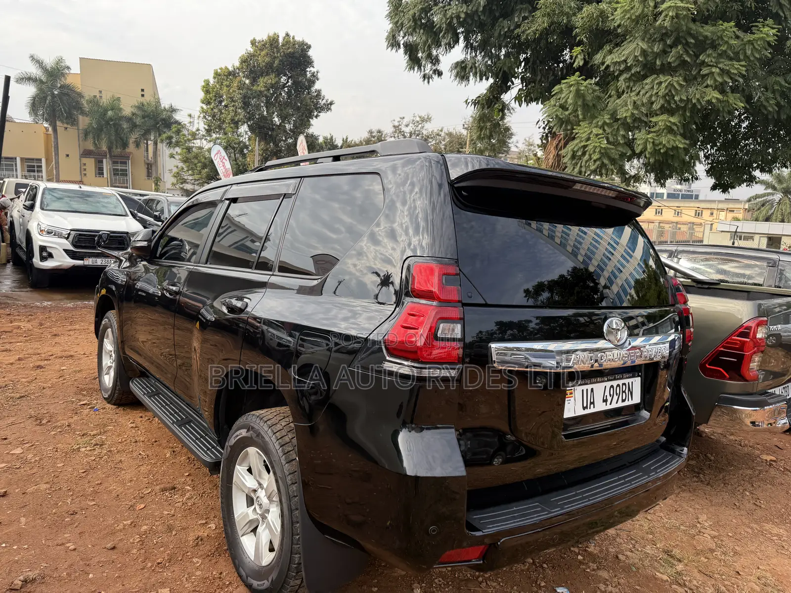 Toyota Land Cruiser Prado 2017 Black