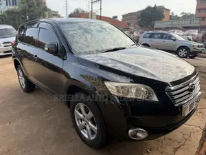 Toyota Vanguard 2011 Black