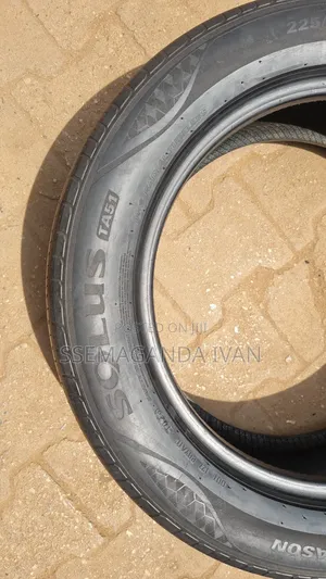 225/55r17 Kumho Foreign Used Tyres