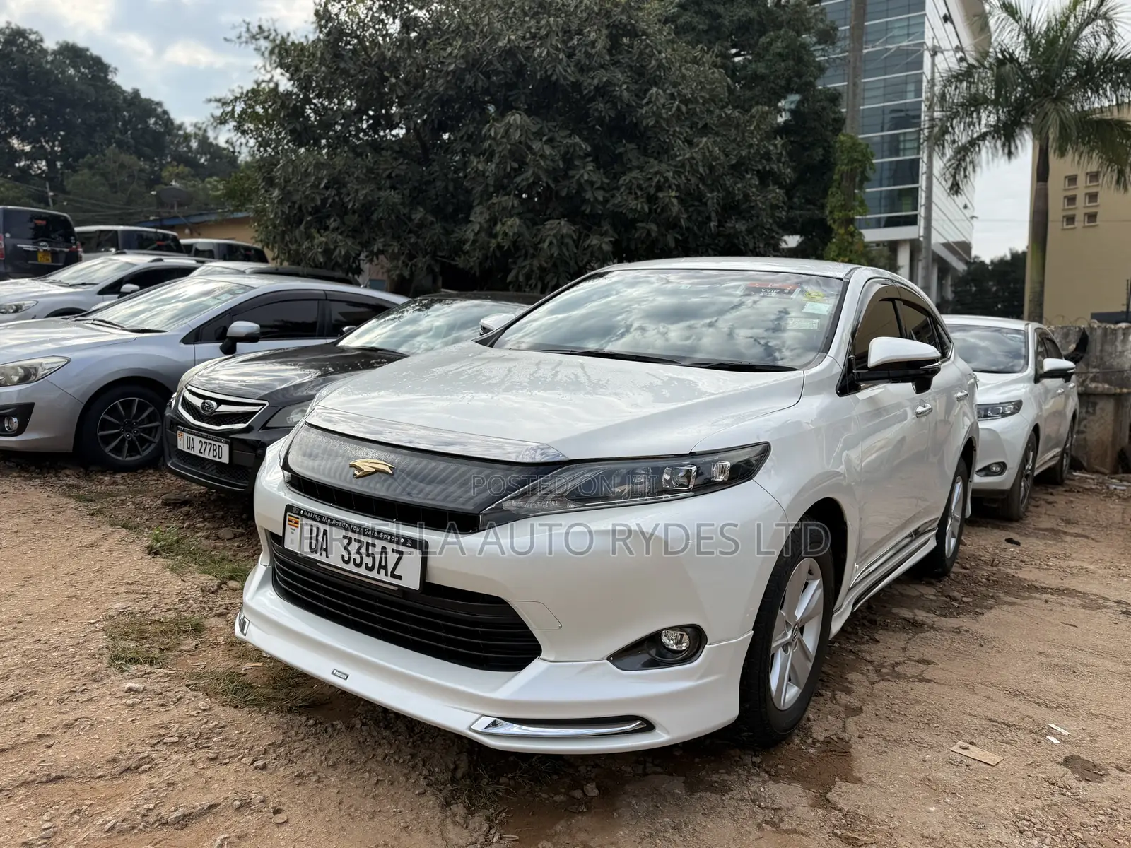 Toyota Harrier 2016